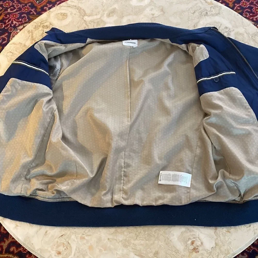 J. Lindeberg Weekend Driver Bomber Jacket - Picture 12 of 15